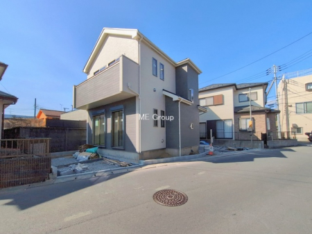 ���n�O�ώʐ^�@�`Exterior�`�@���ӂɂ͊w�Z�┃���{�݂����萶���A�q��ĂɓK���������L�����Ă��܂��I�u�i�Z�n�v�Ƃ��āA�����̂����w�����ł͂Ȃ��A���ӂ̊���ʊw�ł���w�Z�ɂ��Ă������k���������I