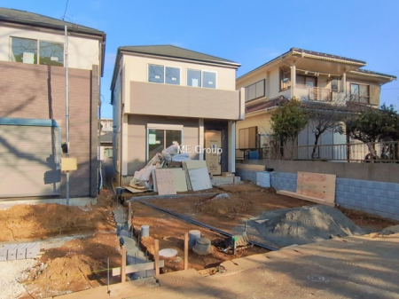 ���n�O�ώʐ^�@��B�������`Exterior�`�@���X�����Ȃ���A�咣���߂����ǂ����]�T������������V���[�v�ȃt�H�����ŘȂޓ@��́A���V�̋�ƏƂ炵���킹�鎖�ŁA�{������ׂ������`�̎p�������Ă���܂��B