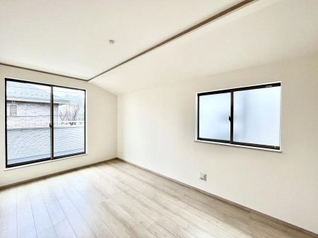 ���̑����ρ@�o���R�j�[���J�������v���X���Ă����m��