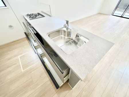 ���̑����ρ@�X���C�h�����[�Ȃ̂ŏォ��̏o�����ꂪ�\�I���������߂��Ɋy�X�I 