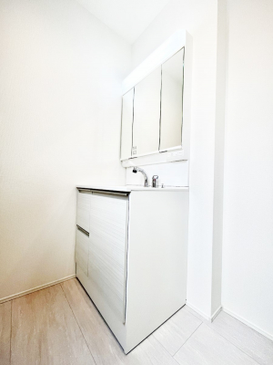 ���̑��@��Ƃ�̐��ʃX�y�[�X�Œ��̐g�x�x�����N���N