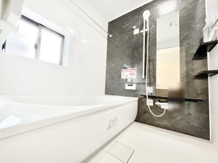 �����@����̔�������Ă���閾�邢�������̂���o�X���[��