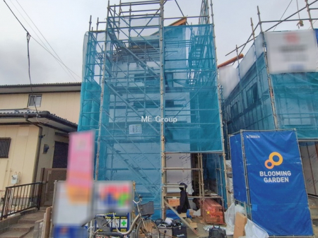 ���n�O�ώʐ^�@�`Exterior�`�@�l�G��ʂ��Ď��R�ƐG�ꍇ����X�|�b�g�������A���U����W���M���O�A�T���̂��Ƒ��ł̗V�тɍœK�ł��B�J�����Ƃ�Ƃ�ɕ�܂ꂽ���z�̏Z�܂��������ɂ���܂��B  