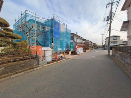 ���n�O�ώʐ^�@�`Exterior�`�@��ˌ��Ă̑傫�ȃ����b�g�́A�����B�́u�y�n�v���u���R�Ɂv�g���鎖�ł��B�K�[�f�j���O��c�h�x�C�Ԃ�o�C�N�̎�ȂǗl�X�ȗp�r�ŗ��p�ł��܂��B  