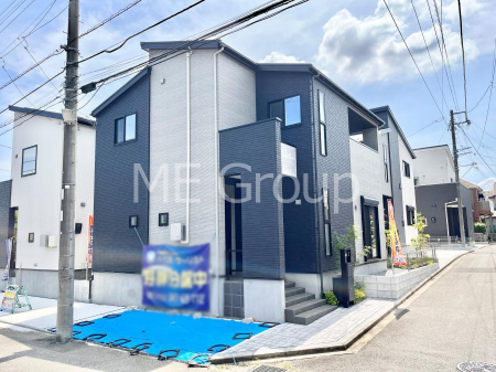 ���n�O�ώʐ^�@�O�ρ��P�������`Exterior�`�@�p�n�ɂ��z����E���ʂ��ǍD�ł��B��ˌ��Ă̑傫�ȃ����b�g�́A�����B�́u�y�n�v���u���R�Ɂv�g���鎖�B�K�[�f�j���O��c�h�x�C�Ԃ�o�C�N�̎�ȂǗl�X�ȗp�r�ŗ��p�ł��܂��B