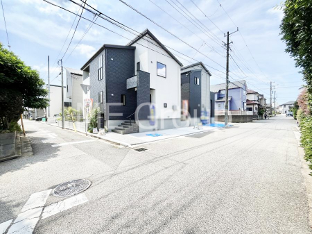 ���n�O�ώʐ^�@�O�ρ`Exterior�` �O�ʓ��H�F �Z��n�ɂȂ��Ă���̂Ŏԗʂ����Ȃ��A�Â��ȗ��n�ł��B�q��Ċ����ǍD�ł������ӊ������킹�Ă��ē������Ē����܂��B���C�y�ɂ��₢���킹���������B