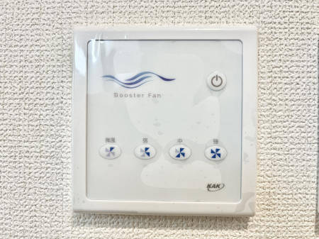 ���̑����ρ@��g�[���ʂ����߂���ʂ�����u�[�X�^�[�t�@���B