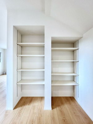 ���̑����ρ@�L�b�`���ɂ̓p���g���[�I�H�ނ̃X�g�b�N�͂������A���p�i�̎��[�Ȃǎg�����͂��낢��I