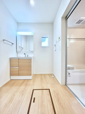 ���ʑ�E���ʏ��@���邢���ʏ��͖����̐g�x�x���y�����ł����Ⴂ�����ł��B