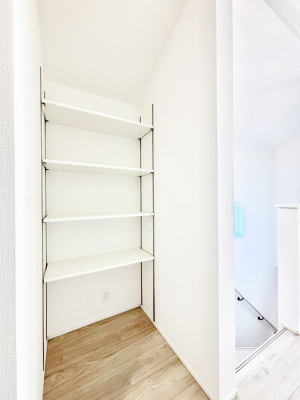 ���̑����ρ@�L�����[�B�|�������G�߂̏��������[���邱�Ƃ��ł��܂��B