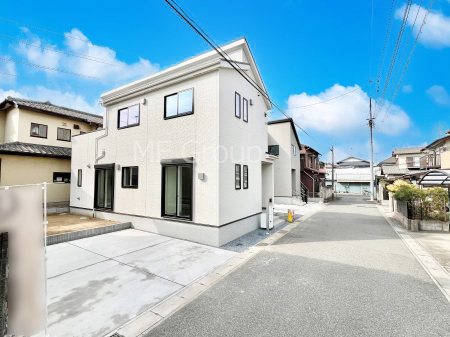 ���n�O�ώʐ^�@�O�ρ`Exterior�`�@�O�ʓ��H�͊ՐÂȏZ��n���͂���Ԓʂ�̏��Ȃ����H�B���Ԃ̏o��������炭�炭�ł��I���s���_�E���n���w�̂���]�́A���C�y�ɂ��₢���킹���������I