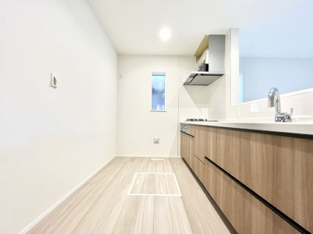 �L�b�`���@��Ƃ肠��L�b�`���ł͂��Ƒ��Ɗy�������������ł��܂��B