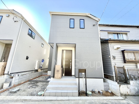 ���n�O�ώʐ^�@�������ꂽ�O�ρA�㎿�ȏZ��Ԃ��L���鎺���͉i�����S���ĉ߂�����Z���ł��B 