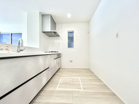 �L�b�`���@��Ƃ肠��L�b�`���ł͂��Ƒ��Ɗy�������������ł��܂��B