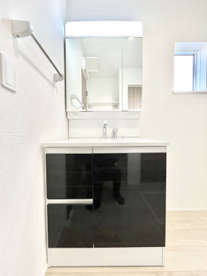 ���ʑ�E���ʏ��@�傫�����₷���O�ʋ��Ő�����������ʑ�́A�g�����Ȃ݃`�F�b�N�┧�̂������ɂ������߂ł��B 