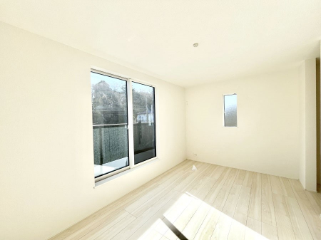 ���̑����ρ@�o���R�j�[���J�������v���X���Ă����m��