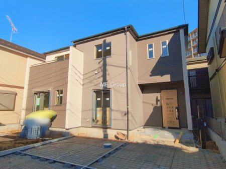 ���n�O�ώʐ^�@�`Exterior�`�@�w�߂̗��֐��ƖL���Ȏ��R�����󂷂�Z���̂��ƁA�ʂ�L���ȉ��K�ȕ�炵�́A�Ƒ����Ί�ɂ��Ă��ꂻ���ł��B���X�̎��Ԃ����S�n�悢���̂ɂȂ�܂��B  