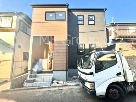 ���n�O�ώʐ^�@�O�ρ`Exterior�`�@���ӂɂ͊w�Z�┃���{�݂����萶���A�q��ĂɓK���������L�����Ă��܂��I�u�i�Z�n�v�Ƃ��āA�����̂����w�����ł͂Ȃ��A���ӂ̊���ʊw�ł���w�Z�ɂ��Ă������k���������I