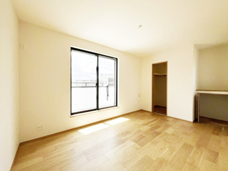 ���̑����ρ@������A�������`Bed Room�`  �u��������������l�v�Ƃ��v�w�ł�����肭�낰��Q���B  �����̉Ǝ��₨�d���ɔ�ꂽ���̓t�J�t�J�̃x�b�g�Ŗ�����Ă��������B�{�I�������Ă����K�ȍL����������