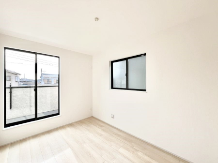 ���̑����ρ@���邢�o���R�j�[�T�C�h�ɗm����ݒu�B�ڊo�߂̗ǂ��Q���ɁB