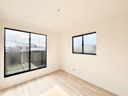 ���̑����ρ@2�ʍ̌����m�ۂ������邢��ԁB�Ƒ��݂�Ȃ����K�ȕ�炵����������݌v�ł��B