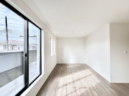 ���̑����ρ@�������P�������`Bed Room�`  �u��������������l�v�Ƃ��v�w�ł�����肭�낰��Q���B�����̉Ǝ��₨�d���ɔ�ꂽ���̓t�J�t�J�̃x�b�g�Ŗ�����Ă��������B�e���r��{�I�������Ă����K�ȍL����������