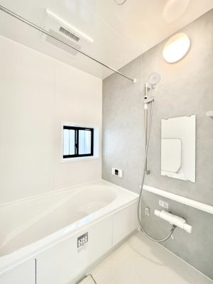 �����@����̔�����₷��؂ȃo�X�^�C���B�������Ƃ����C���y����Ŕ����Ƃ肽���ł��ˁI  