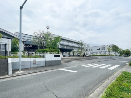 ���ӊ��@���w�Z 1600m �l�X���s���l�X�����w�Z