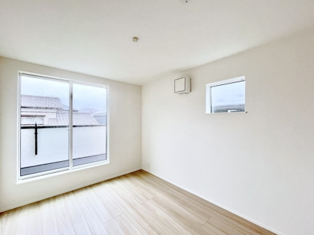 ���̑����ρ@�o���R�j�[���J�������v���X���Ă����m��