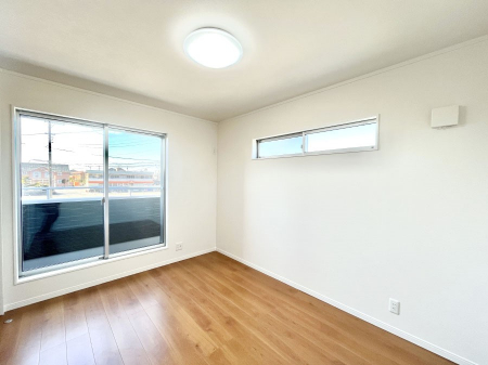 ���̑����ρ@�o���R�j�[���J�������v���X���Ă����m��