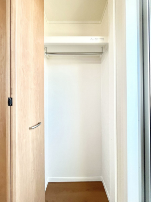 ���[�@�����Ղ�̎��[�X�y�[�X�ŉ��K�ɕ�点���� 