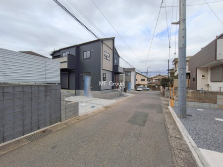 ���n�O�ώʐ^�@�`Exterior�`�@�O�ʓ��H�͊ՐÂȏZ��n���͂���Ԓʂ�̏��Ȃ����H�B���Ԃ̏o��������炭�炭�ł��I���s���_�E���n���w�̂���]�́A���C�y�ɂ��₢���킹���������I  