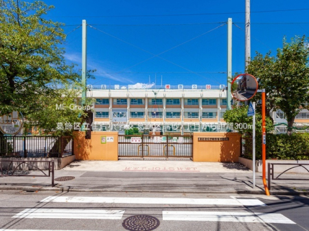 ���ӊ��@���w�Z 300m �����旧�Z�g���w�Z