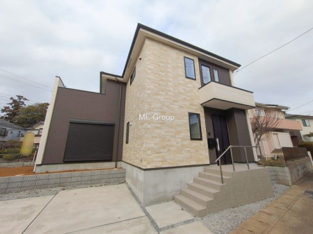 ���n�O�ώʐ^�@�O�ρ`Exterior�`�@��s���œ���̃X���[���C�t���΂Ɉ͂܂ꂽ�y�n�͓s��̌�����Y���ꂻ���B�l�G��ʂ��Ď��R�ƐG�ꍇ����X�|�b�g�����ӂɂ͐��肾������I�Z�݂����Ȃ�ƁB��炵�������B