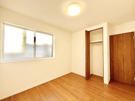 �q�������@�q�������ɂ��������߂Ȏ��[�X�y�[�X�����Ղ�̋���