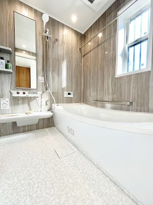 �����@���������@�t���̃o�X���[���ł��ł����K�ȃo�X�^�C�����y���߂܂��I