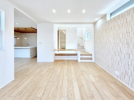 ���r���O�@�Ƒ��c���̎��Ԃ����������Ȃ��났�̃��r���O�_�C�j���O�B