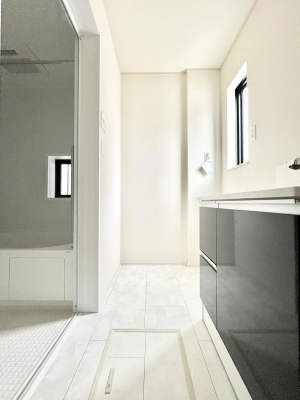 ���ʑ�E���ʏ��@���邢���ʏ��͖����̐g�x�x���y�����ł����Ⴂ�����ł��B