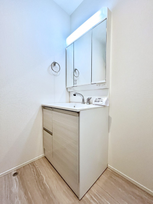 ���̑��@�������̂�����K��Ԃł��B�����̐g�x�x���C�����ǂ����g�������܂��B 