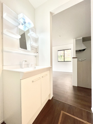 ���̑��@�������̂�����K��Ԃł��B�����̐g�x�x���C�����ǂ����g�������܂��B 