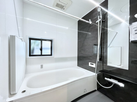 �����@����̔�����₷��؂ȃo�X�^�C���B�������Ƃ����C���y����Ŕ����Ƃ肽���ł��ˁI  