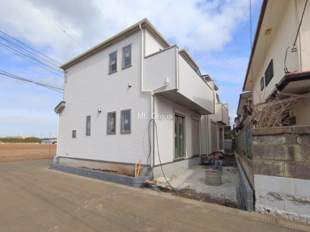 ���n�O�ώʐ^�@��A�������`Exterior�`�@�p�n�ɂ��z����E���ʂ��ǍD�ł��B����炩�ȗz�˂����ǂ̂������ɂ��~�蒍���܂��悤�ɁA���K����ǋ������Ԏ�݌v�B�������b�݂̖L���ȉi�Z�̒n�ւƕς��Ă���܂��B