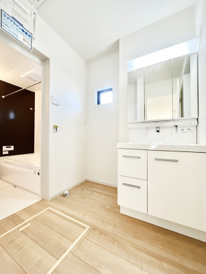 ���̑��@���������Ă���̂Ŏ��C�̑����ꏊ�ł����C���\���s���܂��B�����̐g�x�x���C�����ǂ��I