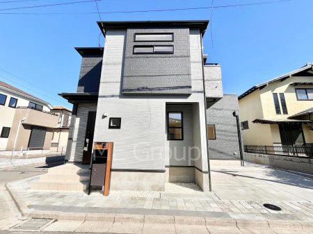 ���n�O�ώʐ^�@�O�ρ�1�������`Exterior�`�@��s���œ���̃X���[���C�t���΂Ɉ͂܂ꂽ�y�n�͓s��̌�����Y���ꂻ���B�l�G��ʂ��Ď��R�ƐG�ꍇ����X�|�b�g�����ӂɂ͐��肾������I�Z�݂����Ȃ�ƁB��炵�������B