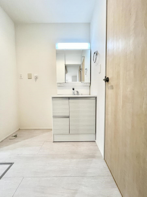 ���ʑ�E���ʏ��@�傫�����₷���O�ʋ��Ő�����������ʑ�́A�g�����Ȃ݃`�F�b�N�┧�̂������ɂ������߂ł��B 