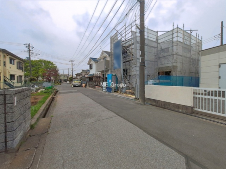 ���n�O�ώʐ^�@�`Exterior�`�@�Z��n�ɂȂ��Ă���̂Ŏԗʂ����Ȃ��A�Â��ȗ��n�ł��B�q��Ċ����ǍD�ł������ӊ������킹�Ă��ē������Ē����܂��B  