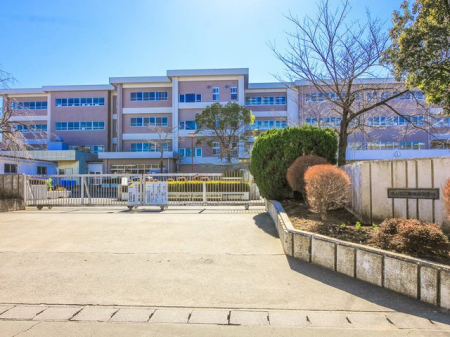 ���ӊ��@���w�Z 650m ���R�s���여�R���w�Z