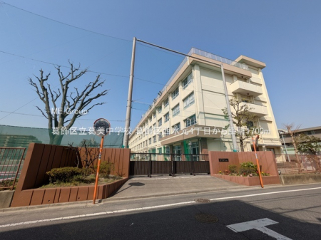 ���ӊ��@���w�Z 1700m �����旧�������w�Z