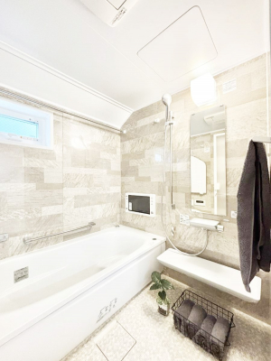 �����@����̔�������Ă���閾�邢�������̂���o�X���[��