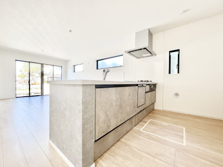 �L�b�`���@���������Ȃ��炲�Ƒ��Ƃ̉�b���y���߂�ΖʃJ�E���^�[�L�b�`��